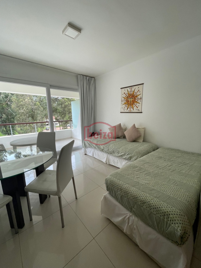 Apartamento en Peninsula, Monoambiente * - BZA166000A