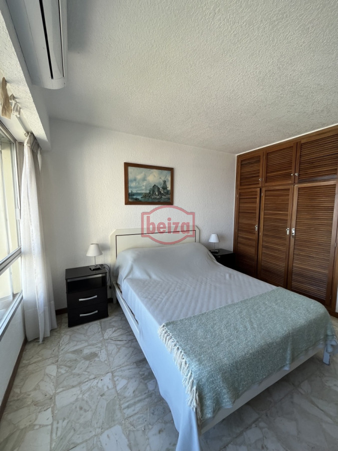 Apartamento ID.20227 - Playa Mansa - Frente al mar - Muy completo en servicios