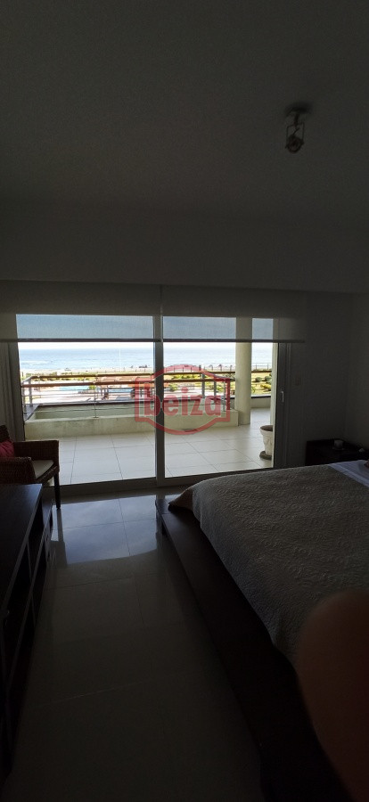 Apartamento ID.164087/Venta-Y-alquiler-de-apartamento-de-3-dormitorios-en-Punta-del-Este - Veramansa de tres dormitorios y dependencia de servicio