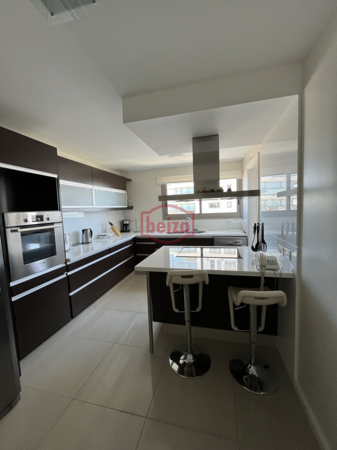 Apartamento ID.163707/Un-dormitorio--Céntrico-pero-a-100-metros-de-la-playa - IMPERIALE DIVINO DE 3 DORMITORIOS