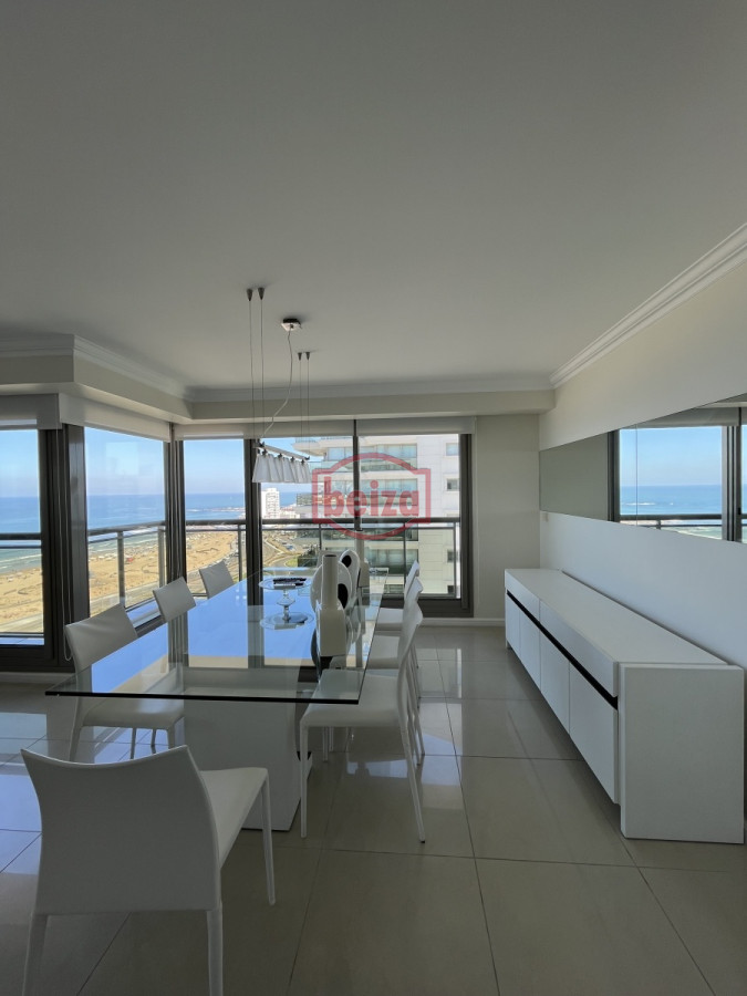 Apartamento ID.163707/Un-dormitorio--Céntrico-pero-a-100-metros-de-la-playa - IMPERIALE DIVINO DE 3 DORMITORIOS