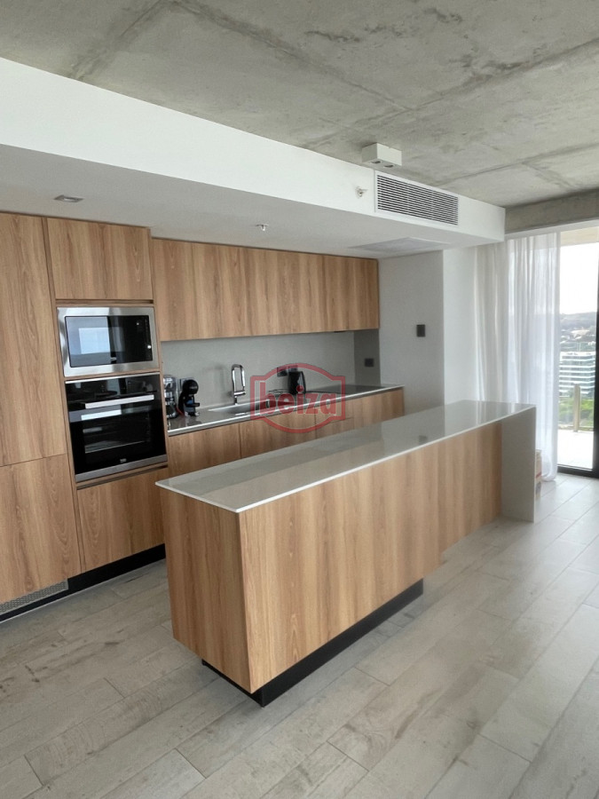 Apartamento ID.165043/venta-apartamento-3-dormitorios-con-imponente-terraza. - Apartamento en Punta del Este, Brava