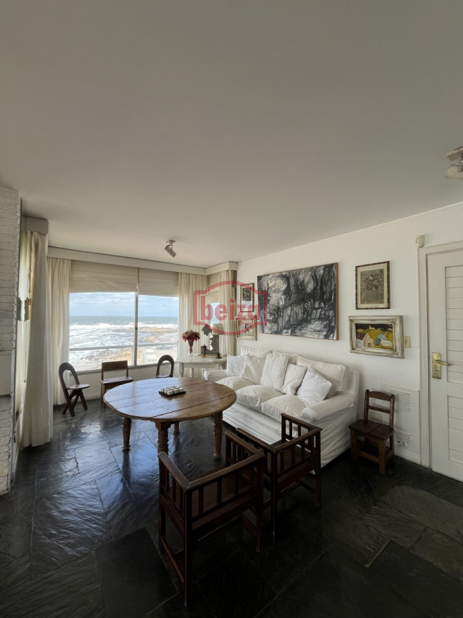 Apartamento ID.166043/Playa-Brava - Alquiler 3 dormitorios y dependencia