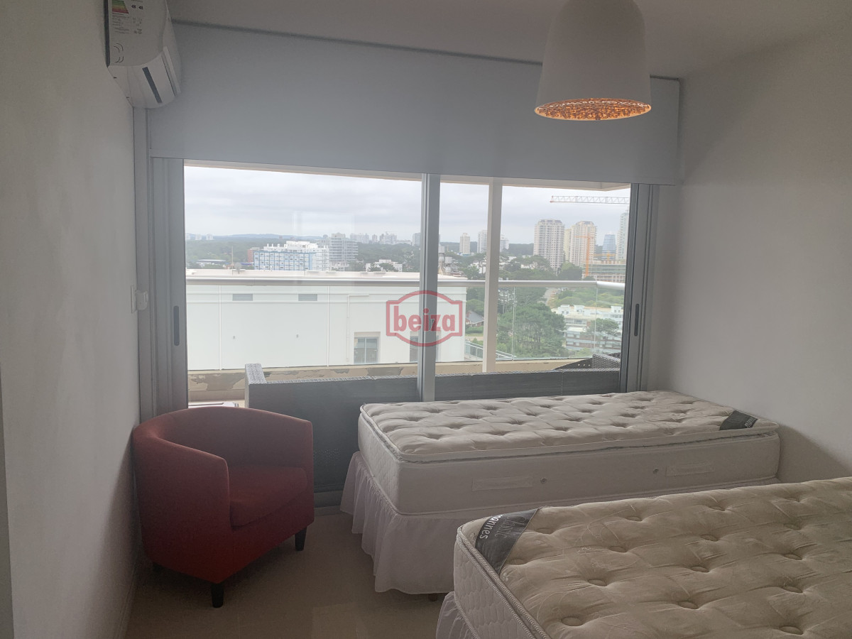 Apartamento ID.166938/Apto-3-dormitorios-a-estrenar-frente-al-shopping - Alquiler apartamento 2 dormitorios Playa Brava Punta del Este