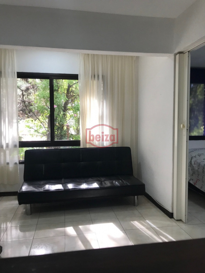 Apartamento ID.163754/venta-en-Peninsula-de-un-dormitorio-y-medio - Oportunidad de inversión en Punta del Este