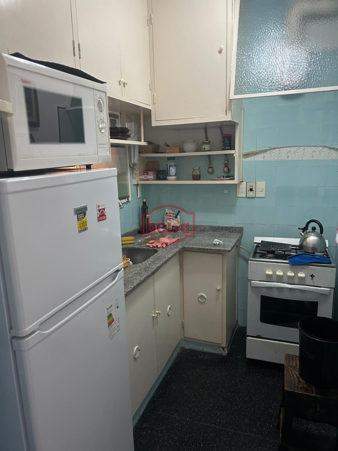 Apartamento ID.166827/-Monoambiente-Premium-a-50-metros-de-la-Playa- - Venta apartamento 1 dormitorio frente mal Playa Mansa