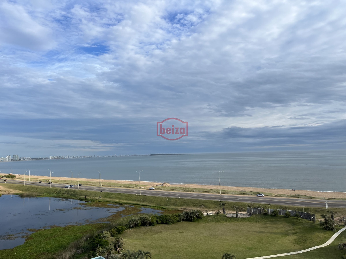 Apartamento ID.166025/Hermoso-apartamento - VENTA POSEIDON con hermosa vista - 2 dormitorios