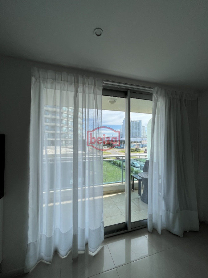 Apartamento ID.163837/Vista-al-mar-y-excelente-ubicación - Apartamento de 2 dormitorios - 