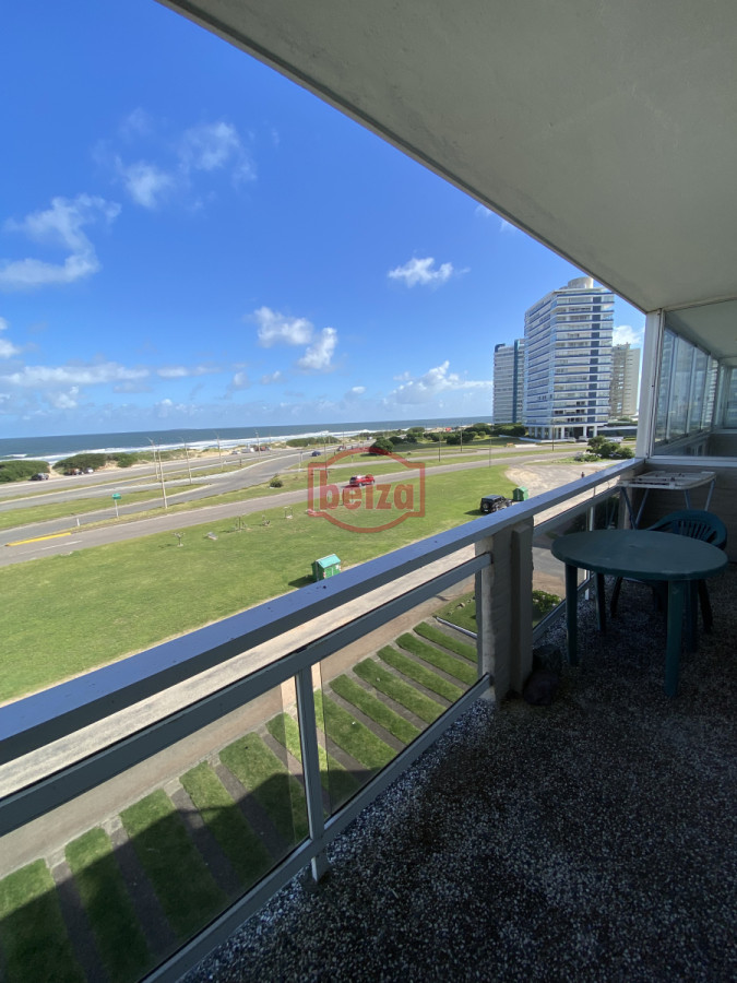 Apartamento ID.163056/En-playa-mansa-con-buena-vista-al-mar - Apartamento en Brava, 1 dormitorios *