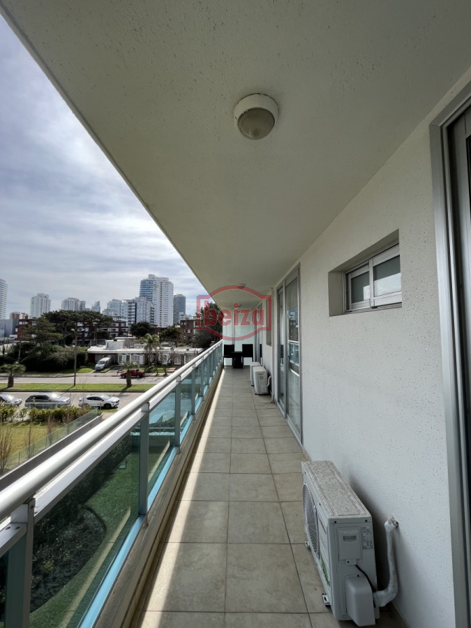 Apartamento ID.163837/Vista-al-mar-y-excelente-ubicación - Apartamento de 2 dormitorios - 