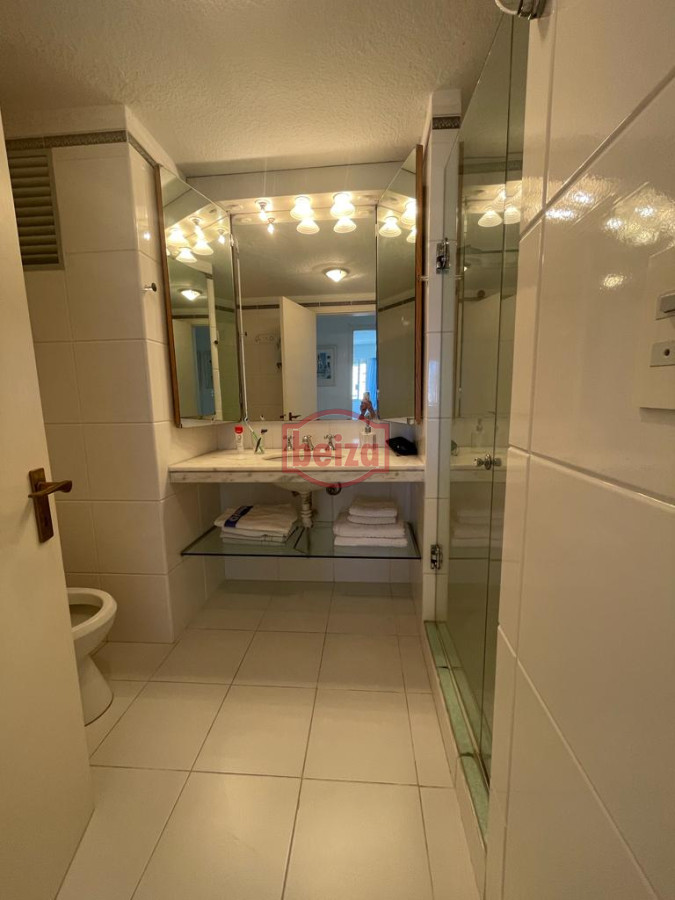 Apartamento ID.166016/Playa-Mansa-2-dormit-ALQUILER - Apartamento en el Puerto - 3 dormitorios