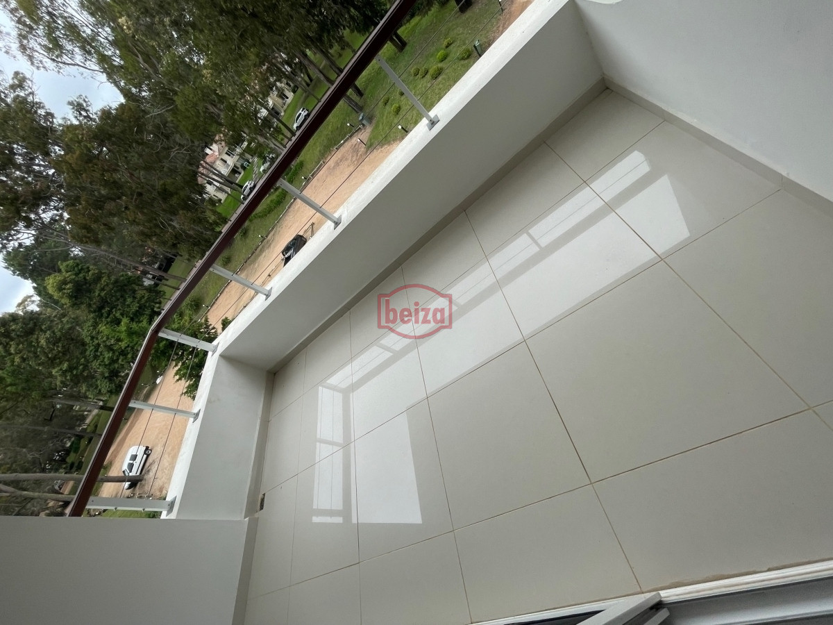 Apartamento ID.166000/Venta-apartamento-2-dormitorios-sobre-Roosevelt - Apartamento en Peninsula, Monoambiente *