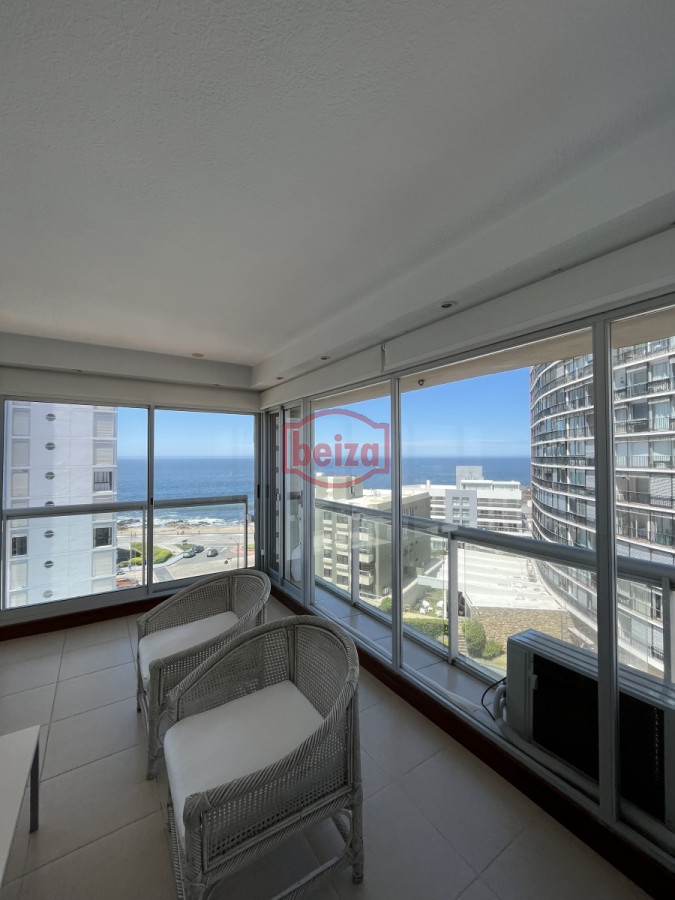 Apartamento ID.165954/El-Monoambiente-que-buscas-a-pasos-del-mar-y-con-financiación- - Venta dos dormitorios en Peninsula* 