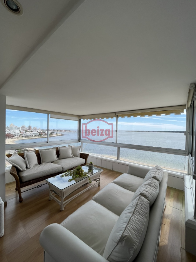 Apartamento ID.165989 - Primera línea de la Mansa. Gran apartamento. 3 Dormitorios y dependencia.