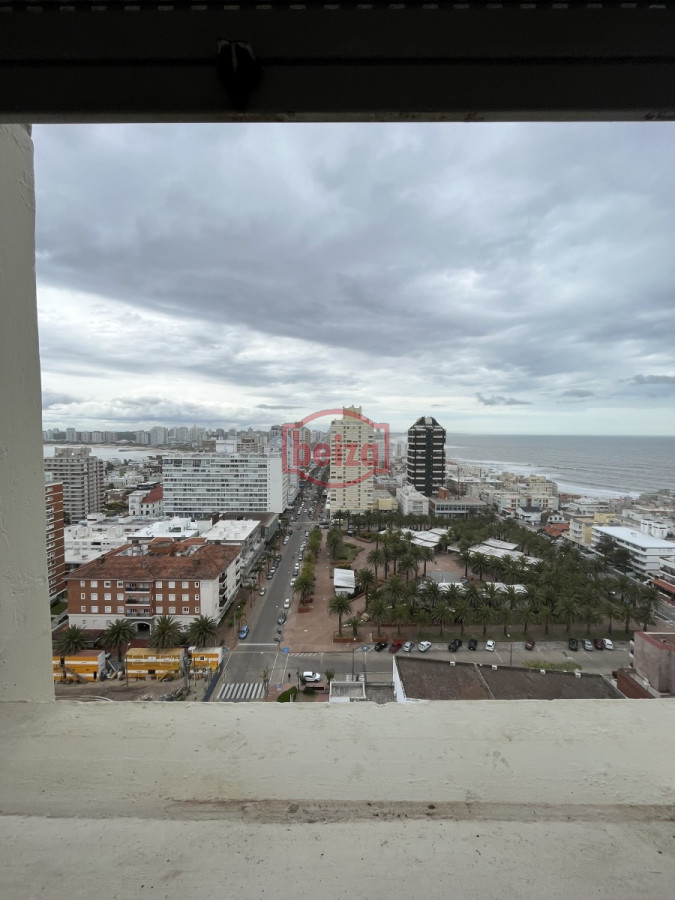 Apartamento ID.163004/Venta-departamento-en-punta-del-este- - VENTA  en Península, 3 dormitorios  vista puerto