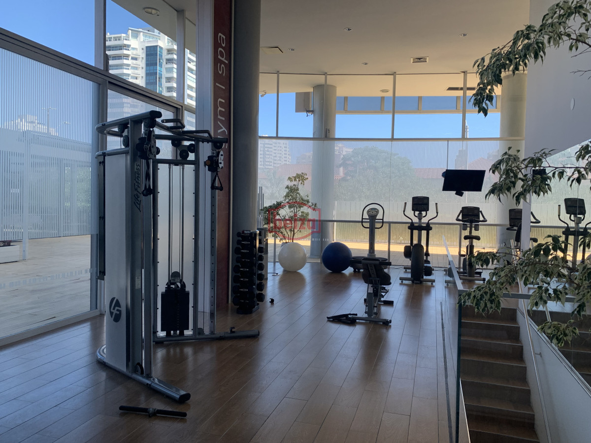 Apartamento ID.166885 - Venta apartamento 3 dormitorios mas servicio playa mansa