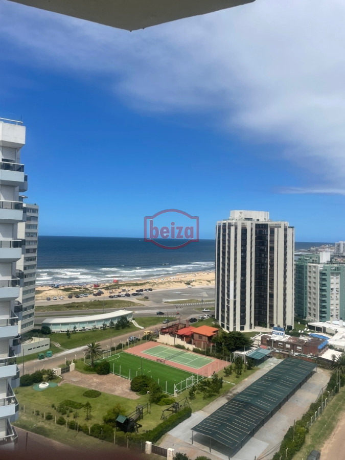 Apartamento ID.166200/Espectacular-departamento- - Apartamento en Playa Brava con vista al mar