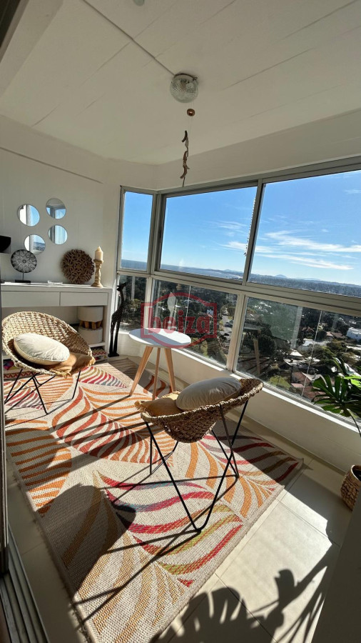 Apartamento ID.166933/APARTAMENTO-en-alquiler-DE-3-DORMITORIOS-EN-PUNTA-DEL-ESTE - ALQUILER DOS DORMIT