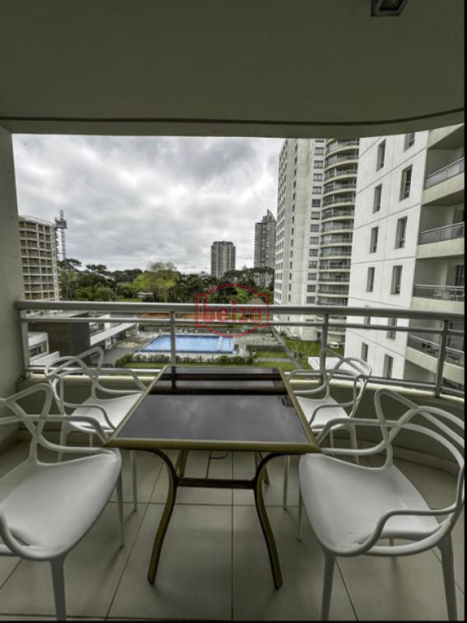 Apartamento ID.162502/-Mansa,-3-dormitorios-frente-al-mar - Apartamento en Roosevelt, 1 dormitorios *