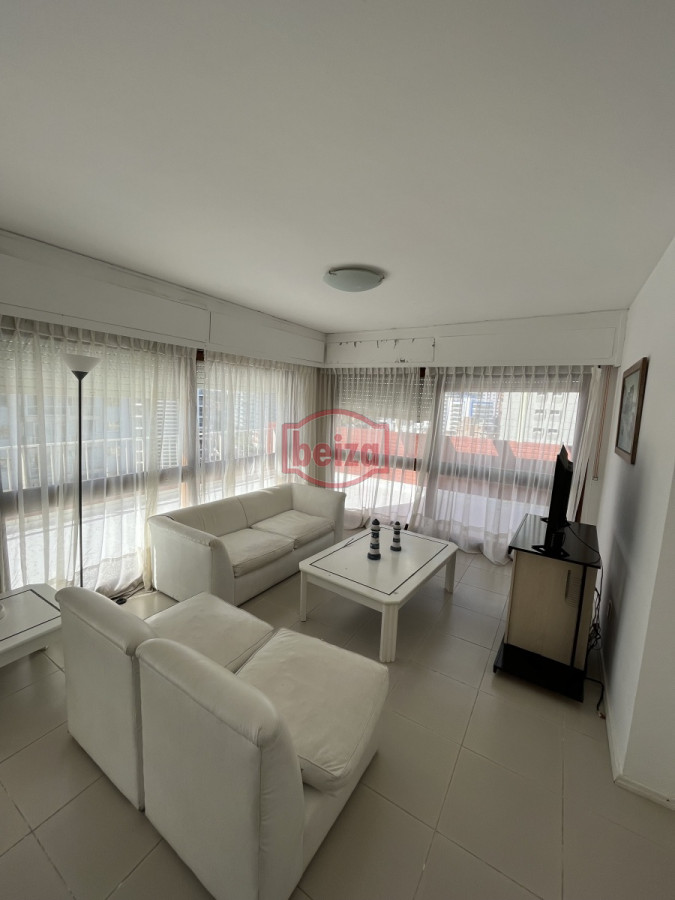 Apartamento ID.90171/Apartamento-en-Peninsula,-1-dormitorios-* - Pent House  con vista a Mansa y Brava