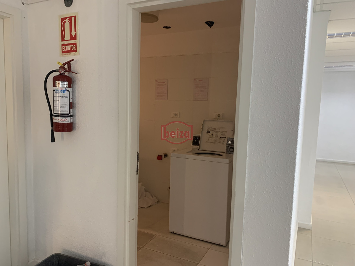 Apartamento ID.166885 - Venta apartamento 3 dormitorios mas servicio playa mansa