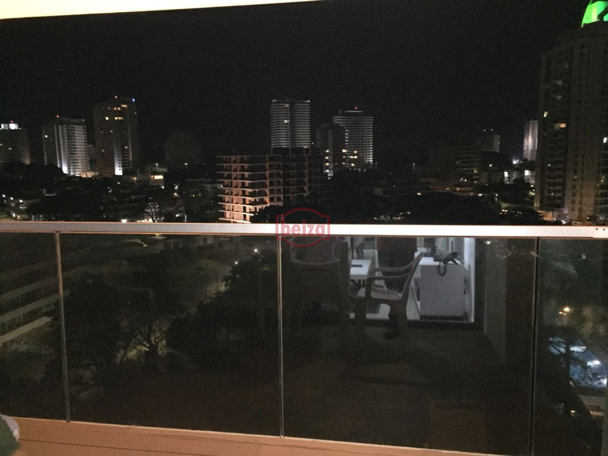 Apartamento ID.163625/Apartamento-de-2-Dormitorios-y-2-Baños- - Apartamento en Punta del Este, Brava