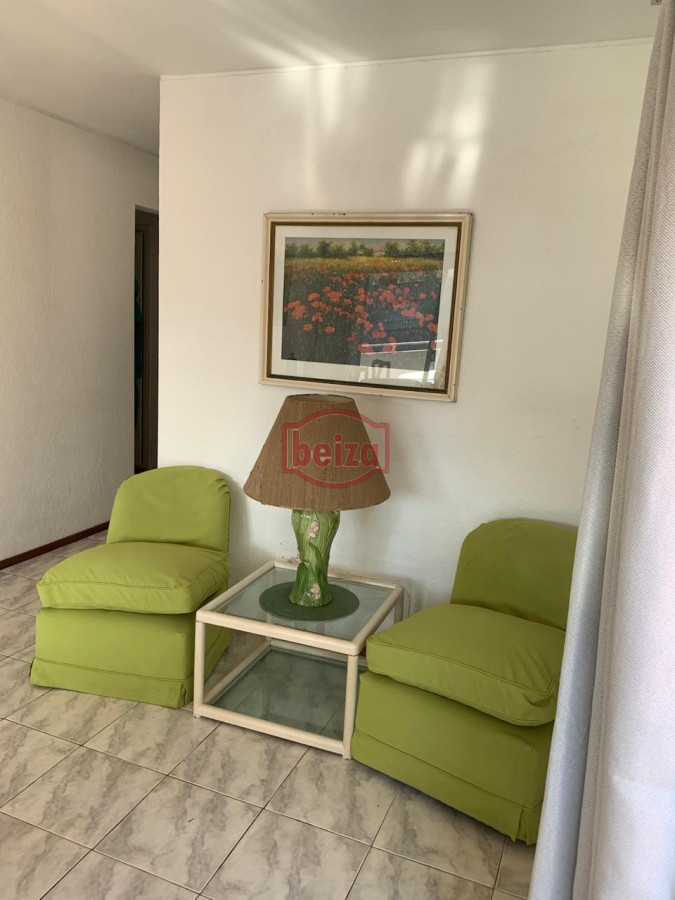 Apartamento ID.166990/Brava-,A-una-cuadra-de-la-Brava-3-dormit - ALQUILER EN PENINSULA CERCA DE TODO