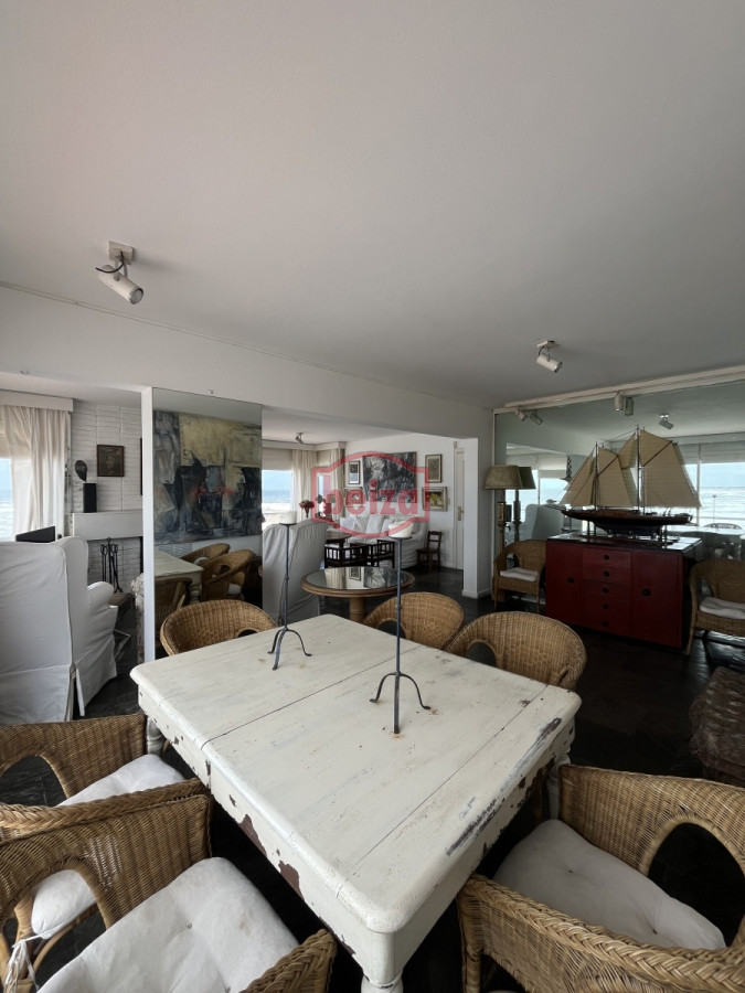Apartamento ID.166043/Playa-Brava - Alquiler 3 dormitorios y dependencia