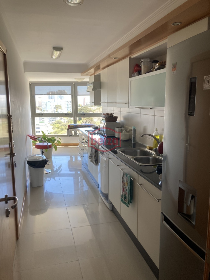 Apartamento ID.166434/VENTA-en-Península,-3-dormitorios-vista-puerto - Alquiler esplendio apartamento 2 dormitorios 