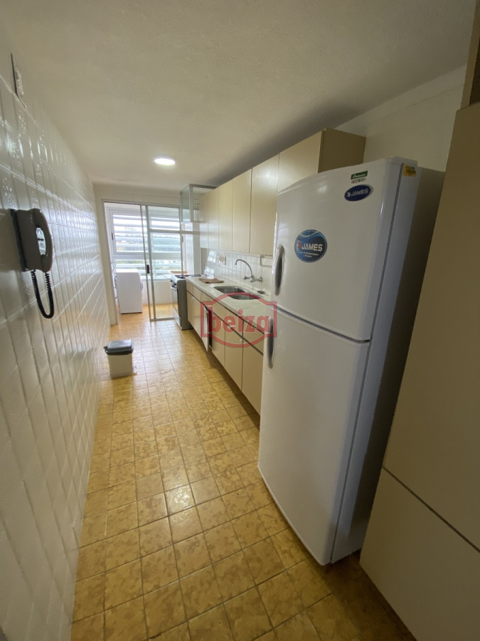 Apartamento ID.166400/Espectacular-apartamento-en-el-corazón-de-punta-del-este - Excelente departamento 
