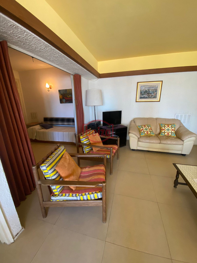Apartamento ID.162818/Brava,-1-dormitorio-y-medio - Apartamento en Peninsula, 2 dormitorios *
