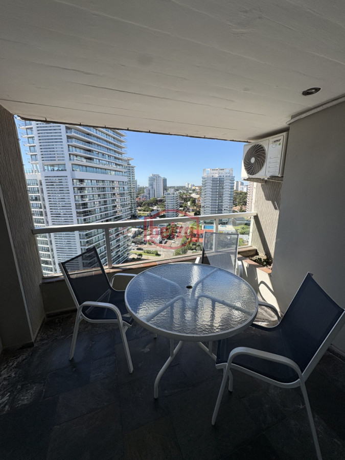 Apartamento ID.165201/Primera-linea-al-mar - Apto en brava de 3 dormit