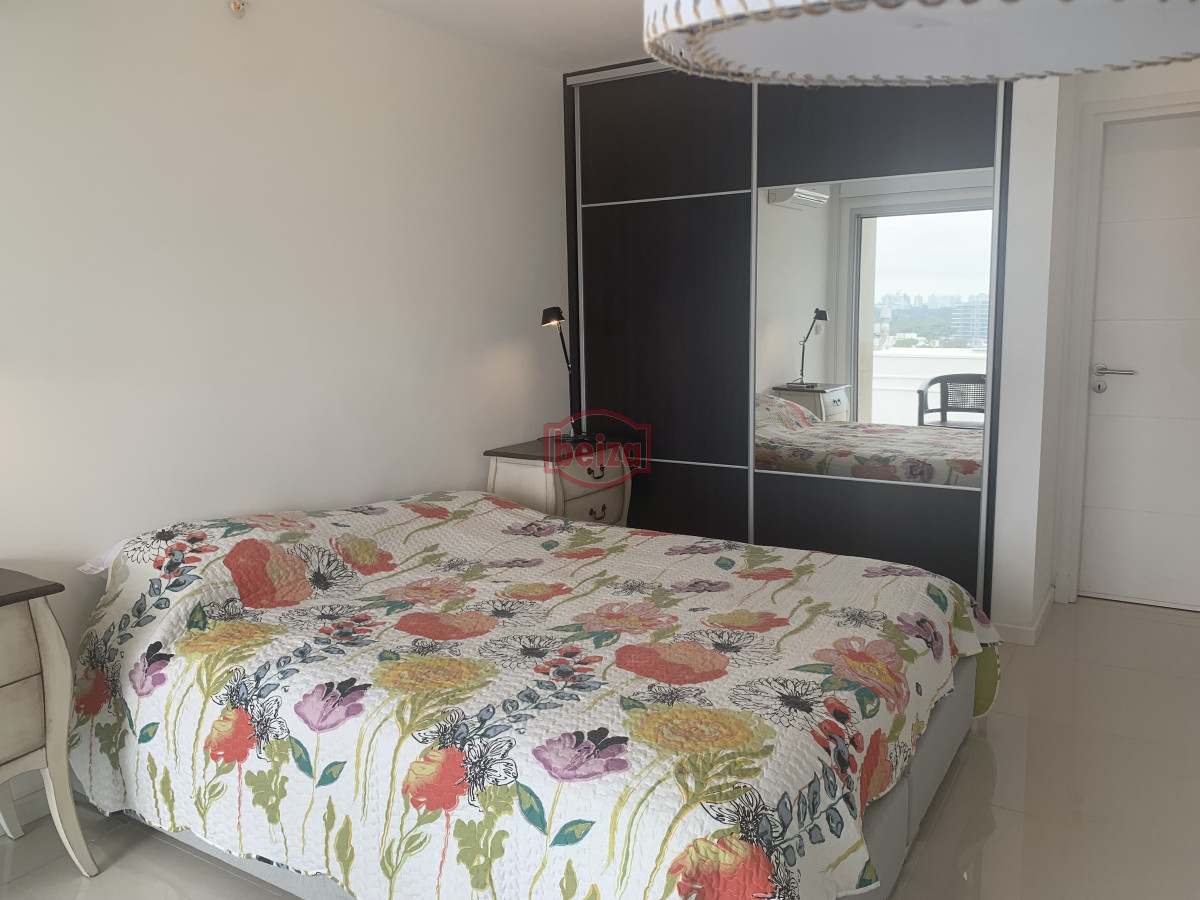 Apartamento ID.166938/Apto-3-dormitorios-a-estrenar-frente-al-shopping - Alquiler apartamento 2 dormitorios Playa Brava Punta del Este