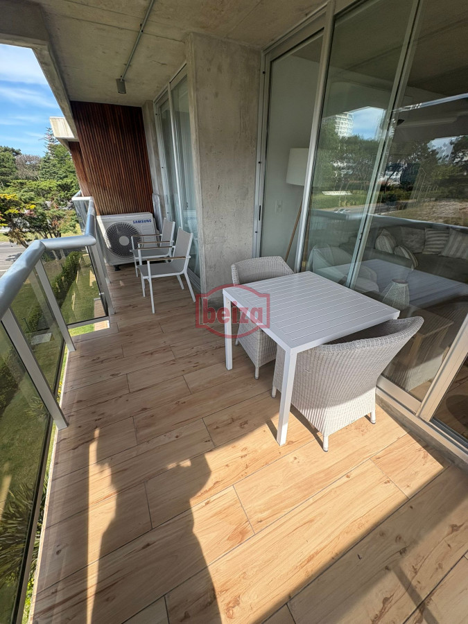 Apartamento ID.167000/Apartamentos-en-Alquiler--Beiza-Propiedades - ALQUILER Y CONFORT