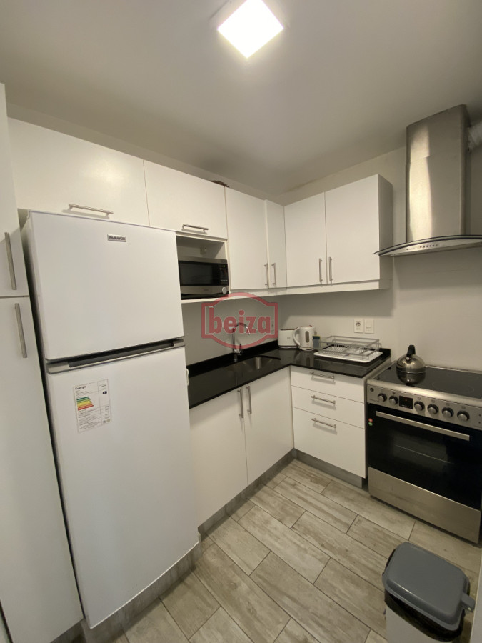 Apartamento ID.166679/Cómodo-y-agradable-apartamento,-muy-cerca-de-la-playa-Brava-al-final-de-la-Av.-Chiverta. - Apartamento en Península de 2 Dormitorios con vista al Mar