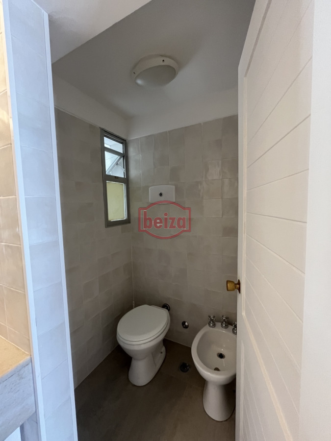 Apartamento ID.166043/Playa-Brava - Alquiler 3 dormitorios y dependencia