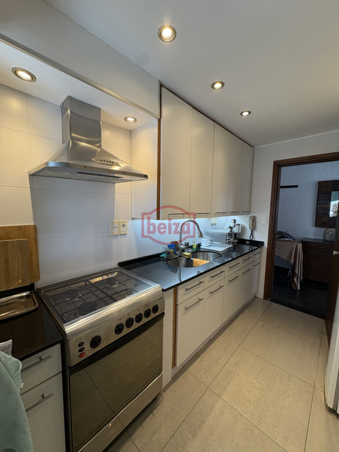 Apartamento ID.165201/Primera-linea-al-mar - Apto en brava de 3 dormit