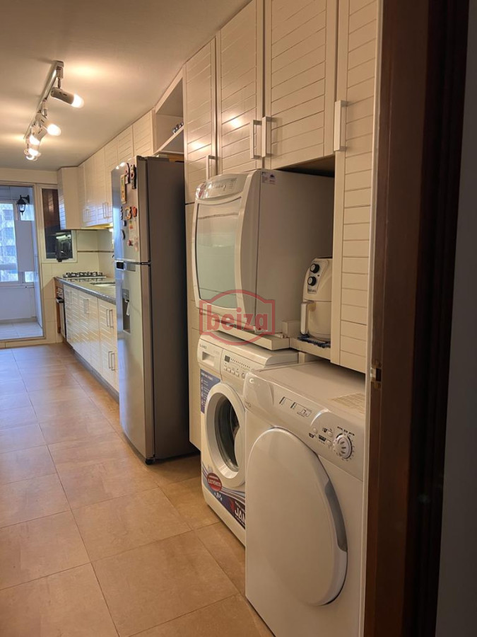 Apartamento ID.165972/Look-Brava - venta apartamento en Av. Roosevelt. 3 dormitorios.