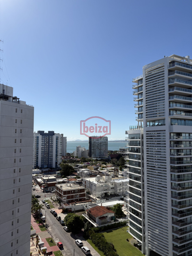 Apartamento ID.165201/Primera-linea-al-mar - Apto en brava de 3 dormit