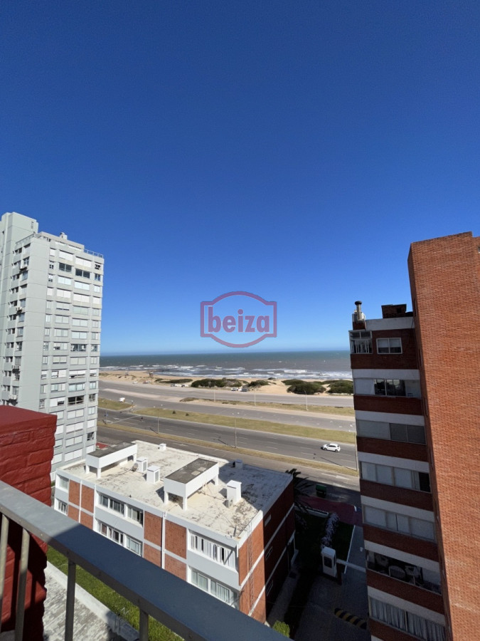 Apartamento ID.90171/Apartamento-en-Peninsula,-1-dormitorios-* - Pent House  con vista a Mansa y Brava