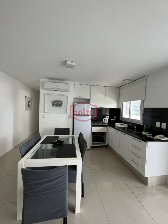 Apartamento ID.163837/Vista-al-mar-y-excelente-ubicación - Apartamento de 2 dormitorios - 