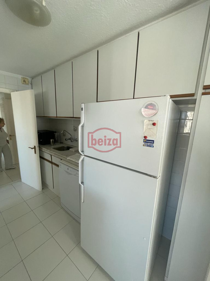Apartamento ID.166016/Playa-Mansa-2-dormit-ALQUILER - Apartamento en el Puerto - 3 dormitorios