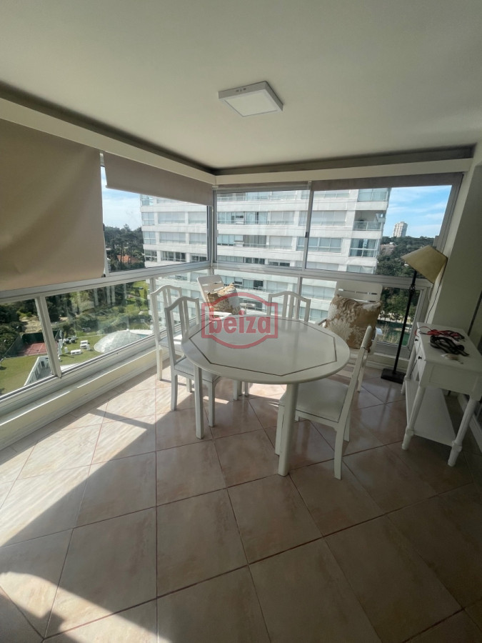 Apartamento ID.166400/Espectacular-apartamento-en-el-corazón-de-punta-del-este - Excelente departamento 