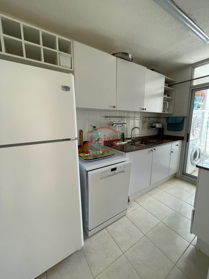 Apartamento ID.165933/APTO.-PISO-ALTO-EXCELENTE-TORRE-ROOSEVELT-CENTER- - venta apartamento  3 dormitorios con imponente terraza.