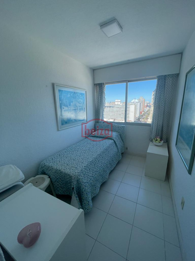 Apartamento ID.166016/Playa-Mansa-2-dormit-ALQUILER - Apartamento en el Puerto - 3 dormitorios