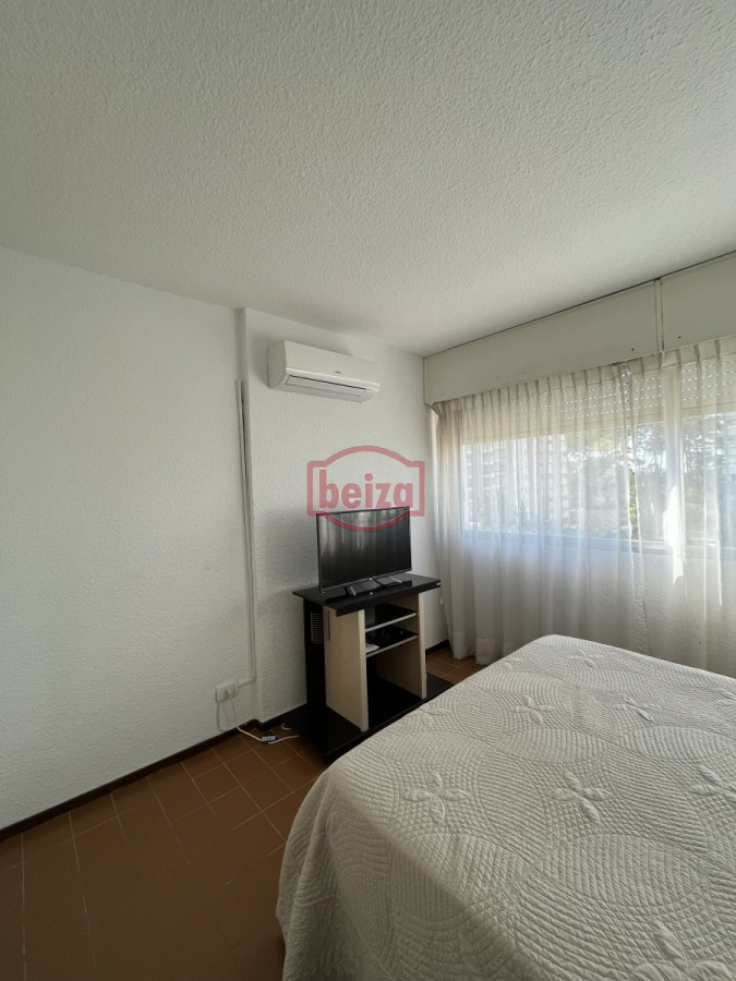 Apartamento ID.70094/Cerca-del-Puerto--Amplia-terraza - Roosevelt - Apartamento cómodo y luminoso - Edificio con Piscina