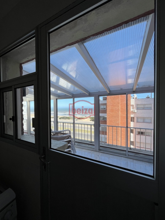 Apartamento ID.90171/Apartamento-en-Peninsula,-1-dormitorios-* - Pent House  con vista a Mansa y Brava