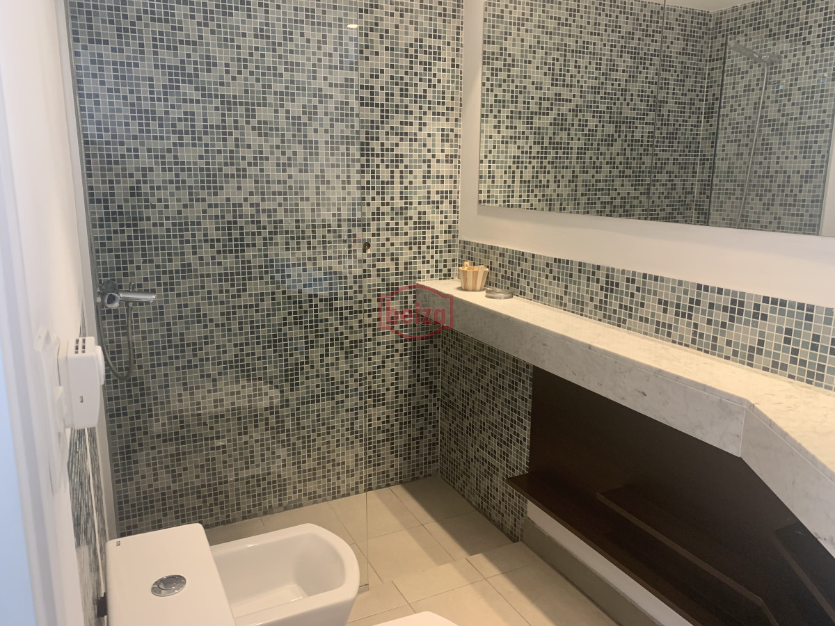 Apartamento ID.166938/Apto-3-dormitorios-a-estrenar-frente-al-shopping - Alquiler apartamento 2 dormitorios Playa Brava Punta del Este