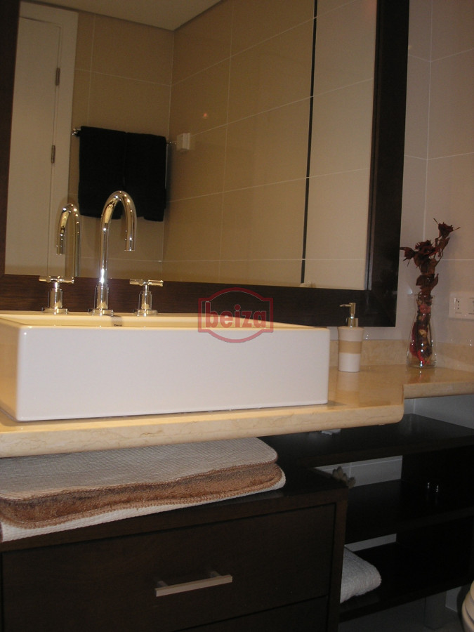 Apartamento ID.160789/Apartamento-en-Brava,-2-dormitorios-* - Mansa, 3 Suite