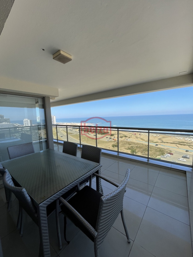 Apartamento ID.163707/Un-dormitorio--Céntrico-pero-a-100-metros-de-la-playa - IMPERIALE DIVINO DE 3 DORMITORIOS